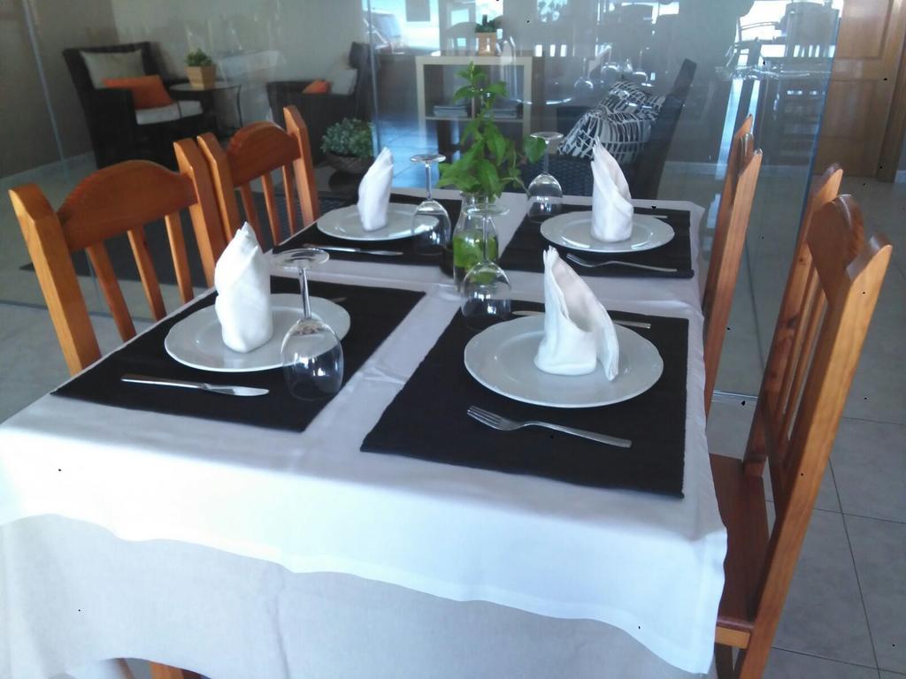 Martín Esperanza Hotel 2*